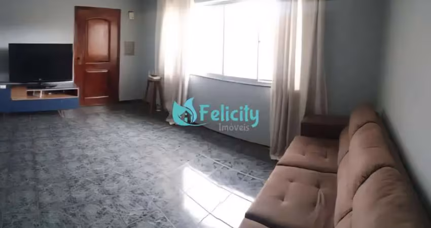 Sobrado com 3 dorms, 4 vagas, 200m2 no jardim mangalot