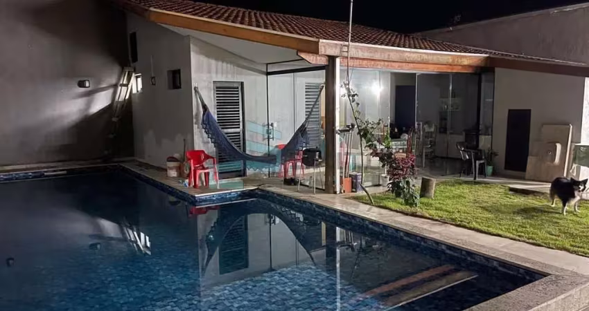 Casa em condomínio fechado com 1 quarto à venda na Rua Peixe Espada, 162, Mar Verde, Caraguatatuba