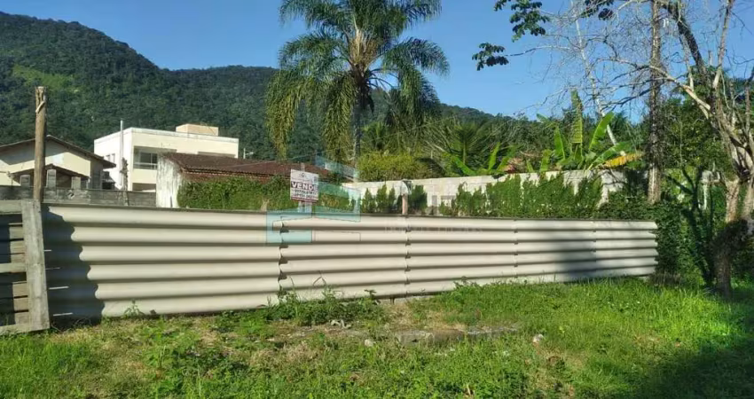 Terreno à venda na Rua Carapeva, 100, Mar Verde II, Caraguatatuba