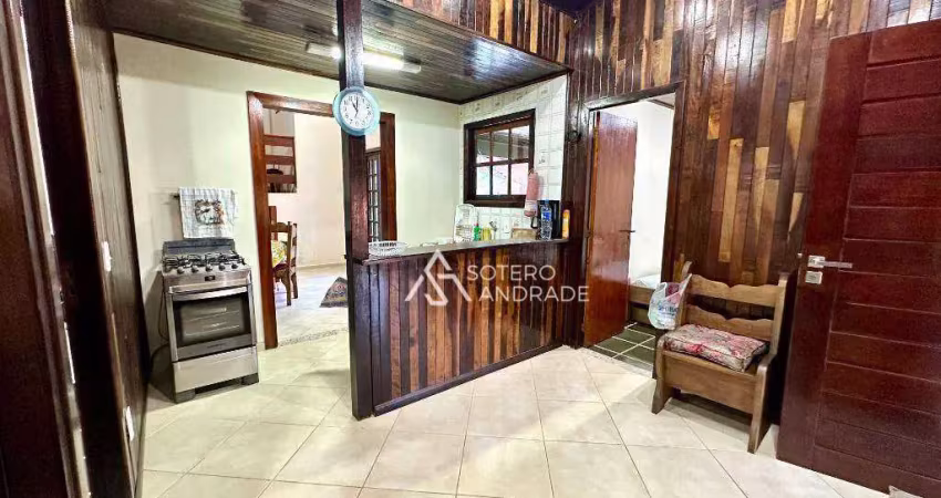 Casa com 4 dormitórios à venda, 200 m² por R$ 799.000,00 - Park Imperial - Caraguatatuba/SP