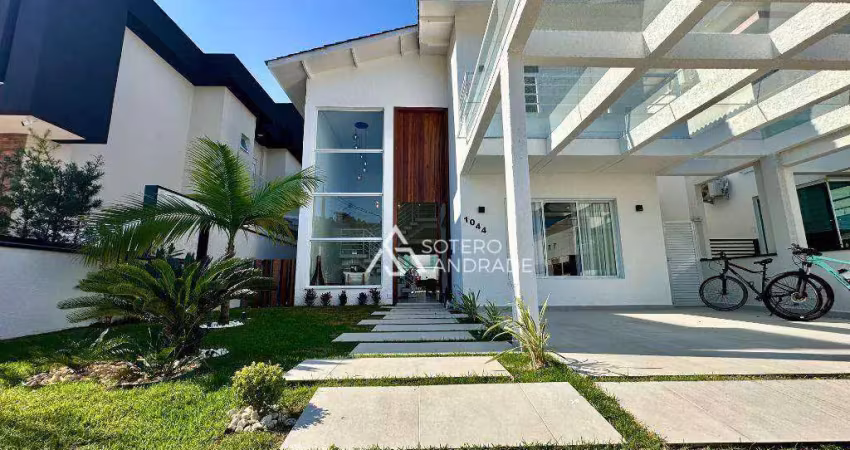 Casa em condomínio fechado com 4 quartos à venda na Rua Marginal Quatro, 8, Costa Nova, Caraguatatuba