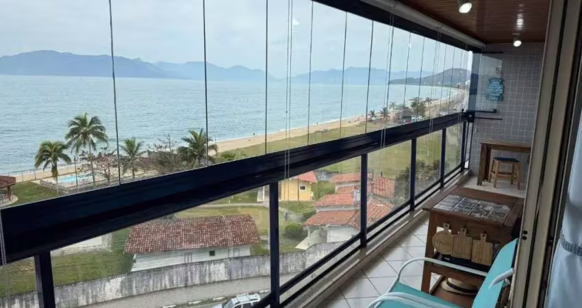 Lindo apartamento com vista para a mar  na praia da cocanha