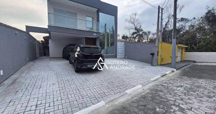 Casa com 2 quartos à venda na Rua Vitória, 265, Massaguaçu, Caraguatatuba