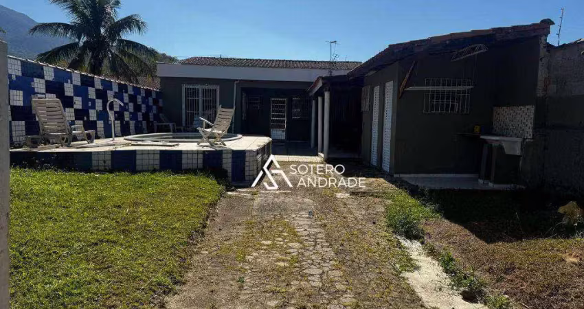 Casa com 2 quartos para alugar na Rua Vinte e Três, 30, Massaguaçu, Caraguatatuba