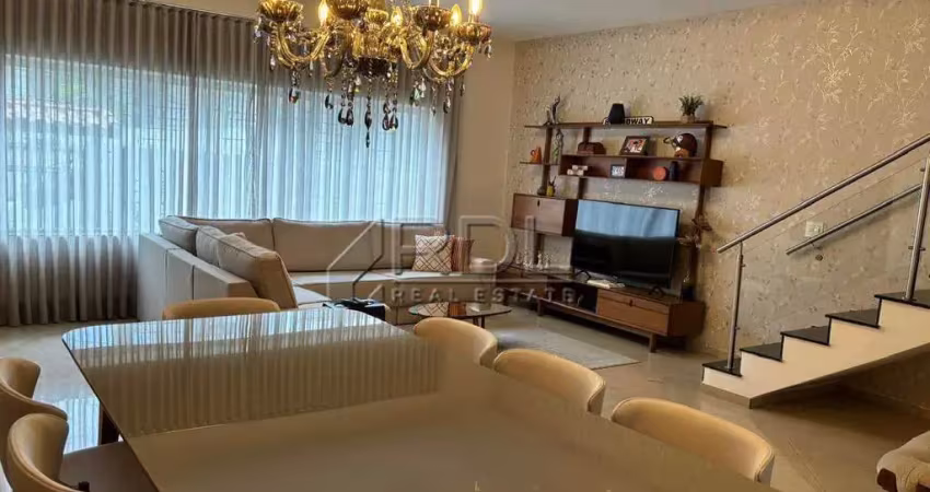 Casa com 3 quartos à venda na Rua dos Capuchinhos, 126, Vila Alpina, Santo André
