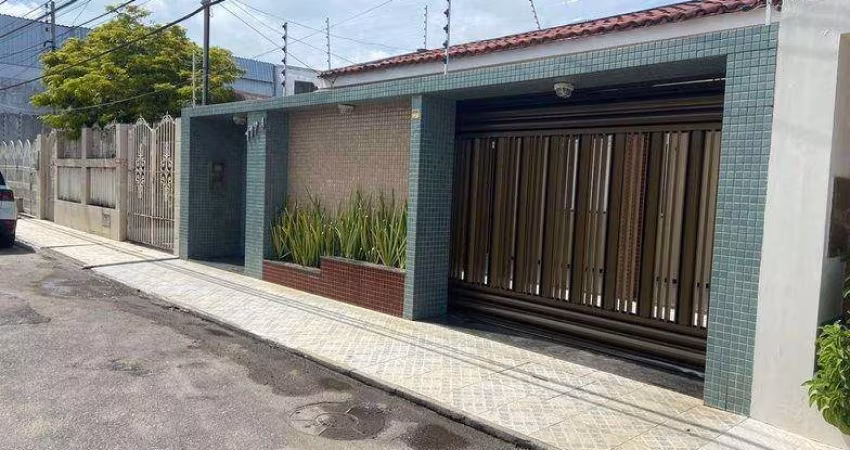 Casa à venda em rua pública, PEREIRA LOBO, Aracaju, SE