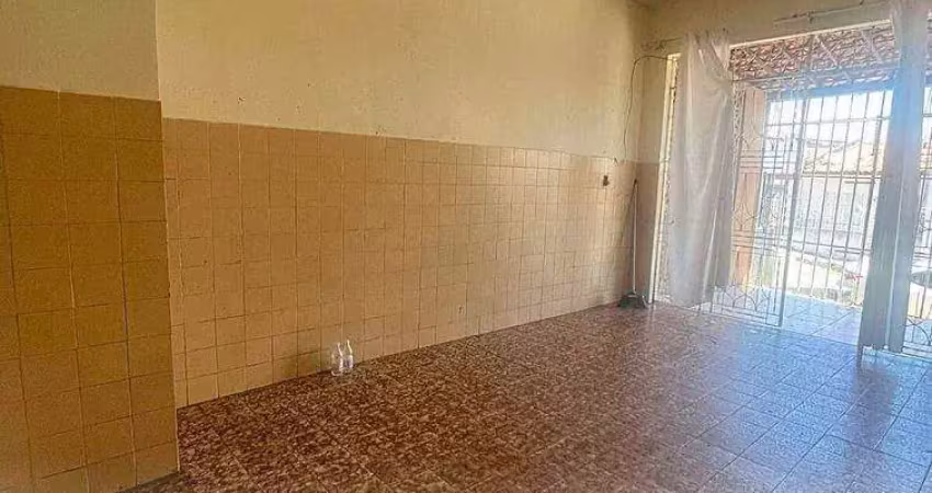 Casa à venda em rua pública, GETÚLIO VARGAS, Aracaju, SE
