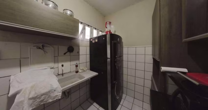 Casa à venda em rua pública, ARUANA, Aracaju, SE