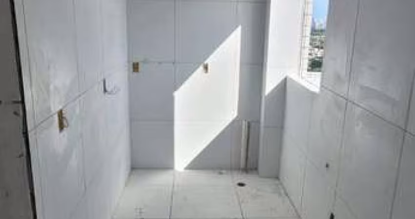 Apartamento à venda no EDF. CASTTELO DE LEDEBOUR, CAMPO GRANDE, Recife, PE