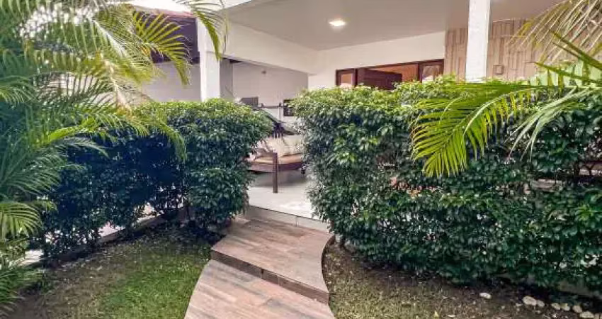 Casa à venda em rua pública, SERRARIA , Maceió, AL