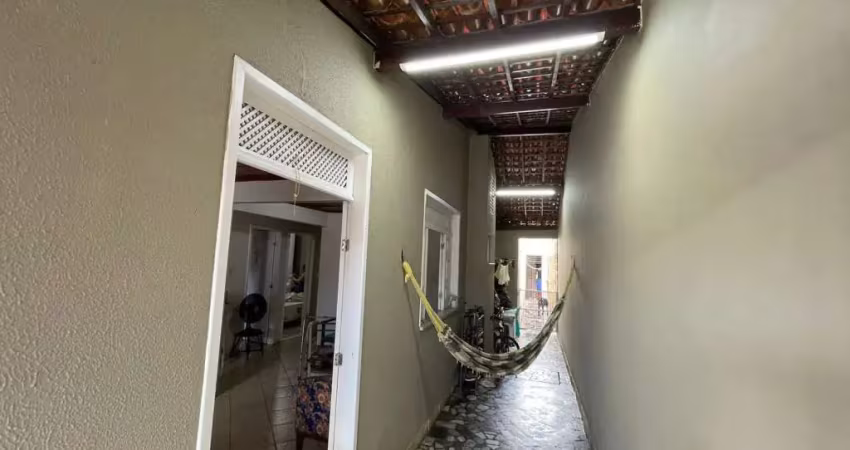 Casa à venda em rua pública, jabotiana , aracaju, se