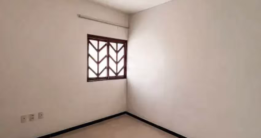 Casa em condomínio fechado com 4 quartos à venda na Rua Maria Salete de Araújo Oliveira, Antares, Maceió