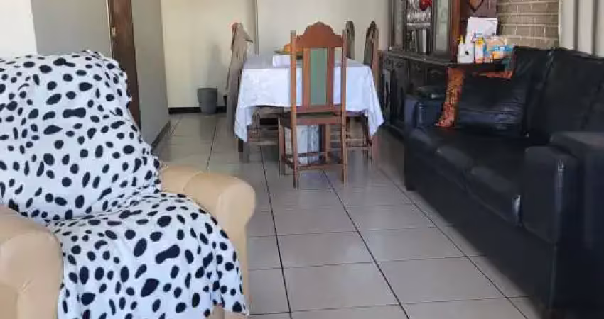 Casa com 5 quartos à venda na Rua Alberto Bragança de Azevedo, 98, Atalaia, Aracaju