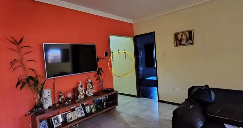 Casa com 3 quartos à venda na Rua Menezes Drumond, 66, Madalena, Recife