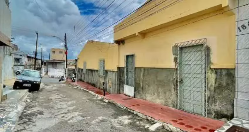 Casa com 4 quartos à venda na Avenida Pedro Calazans, 8, Centro, Aracaju