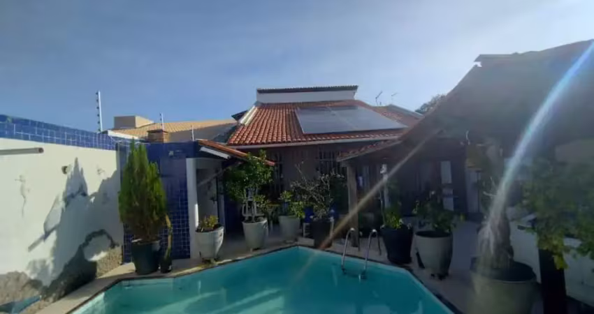 Casa com 5 quartos à venda na Rua Pastor Martim Luther King, 600, Atalaia, Aracaju