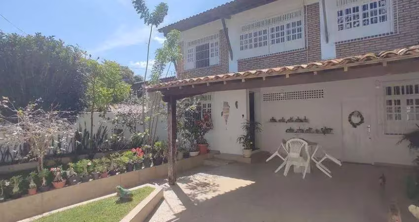 Casa à venda em rua pública, farolândia, aracaju, se