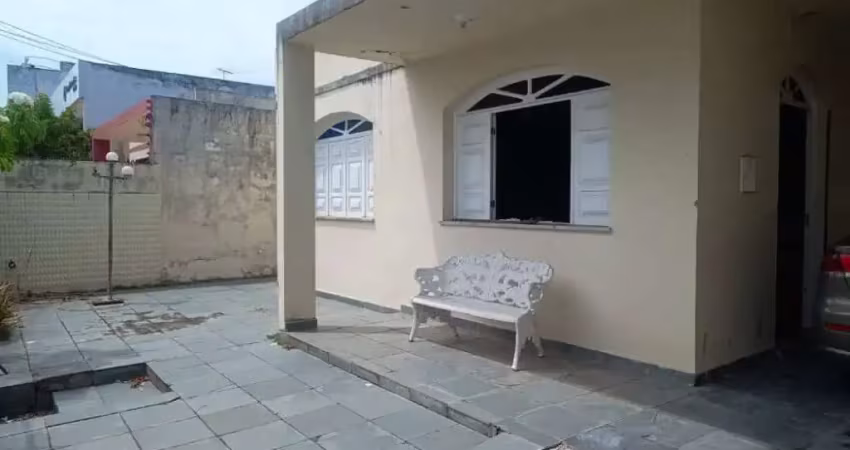 Casa com 5 quartos à venda na Avenida Francisco Porto, 481, Grageru, Aracaju