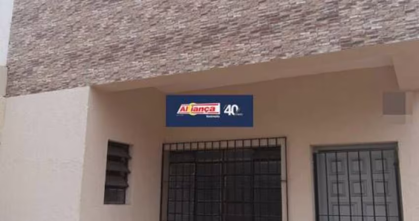 Sobrado com 3 dormitórios sendo 1 suíte  , edícula  com banheiro para alugar, 125 m²  Gopouva