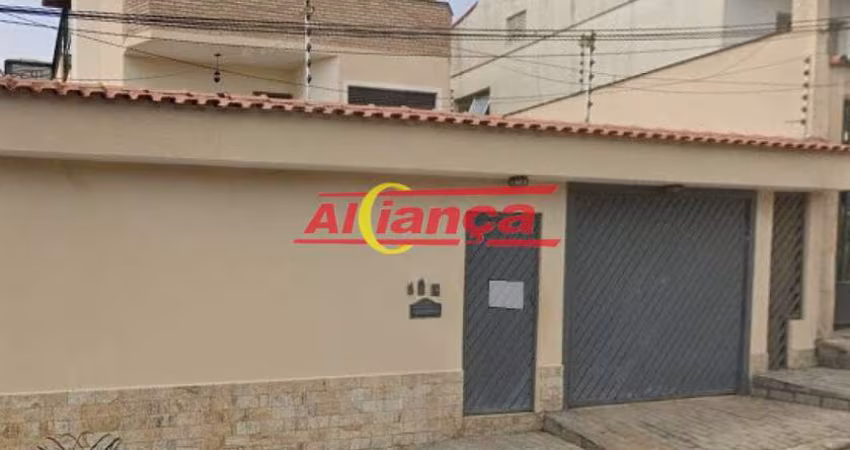 Sobrado com 4 quartos para alugar, 4 suites m² - Maia - Guarulhos /SP - por R$15.000,00