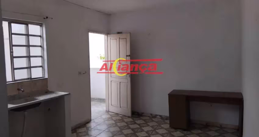 Casa para alugar com 01 quarto, 20m², parque mikail - guarulhos/sp por r$1.000,00