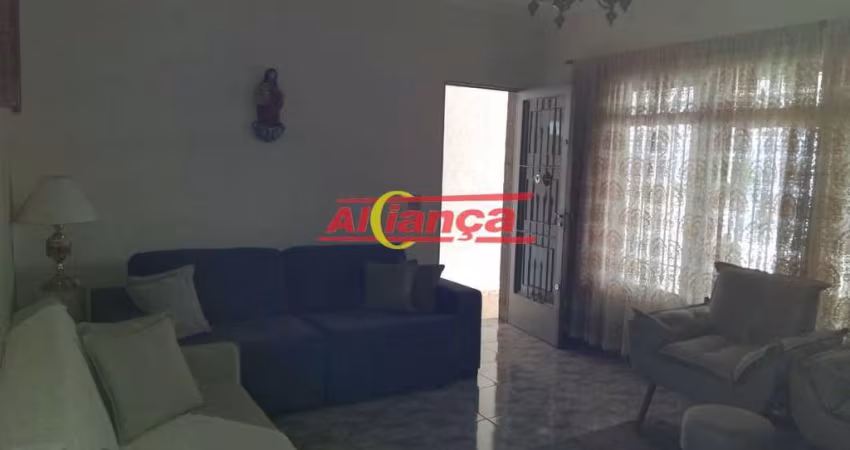 Sobrado para alugar, 3 quartos e 2 vagas, 200m², Jardim Tranqüilidade - Guarulhos R$ 5.000,00
