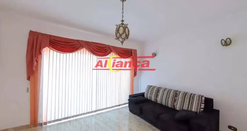 Sobrado com edícula para alugar, 3 quartos, sendo 1 suíte e 6 vagas, 385 m², jardim bela vista
