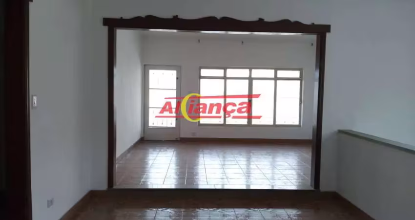 Casa residencial / comercial para alugar com 4 quartos, 2 banheiros - Jd. Tranquilidade - Guarulhos