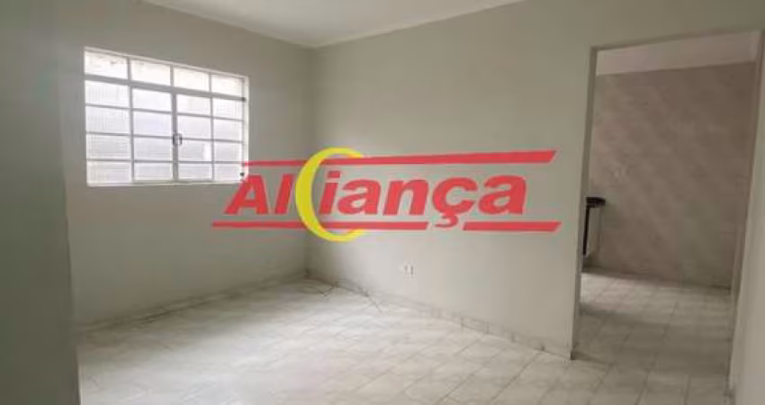 CASA COM 01 QUARTO PARA ALUGAR, 45M², JARDIM BELA VISTA - GUARULHOS/SP POR R$ 950,00