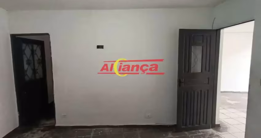 Casa com 2 quartos e edícula para alugar,  150m² - parque primavera - guarulhos/sp r$ 1.700,00