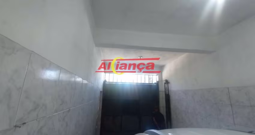 Sobrado para alugar com 2 quartos, sala, cozinha, 1 vaga, 3 banheiros- 150m²-Jardim Rosa de Franca