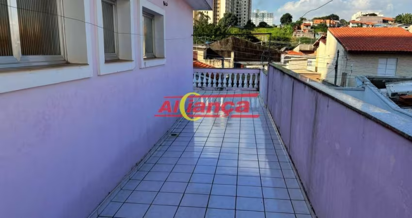 Sobrado com 3 quartos para alugar,  180m²-Jd Flor da Montanha  - Guarulhos /SP - por R$4.200,00