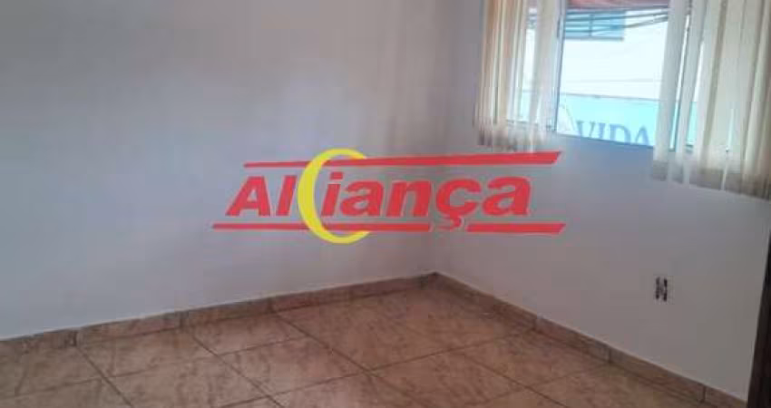 SALA COMERCIAL PARA ALUGAR COM 13M², SALA PARA RECEPÇÃO, TABOÃO - GUARULHOS/SP POR R$ 1.080,00