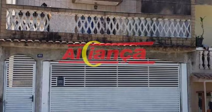 Sobrado para alugar, 4 quartos, sendo 1 suíte, 240m², - Parque Continental II Guarulhos por R$ 1.500