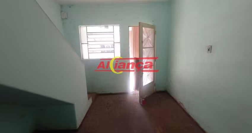Casa com 2 quartos para alugar,  70m² - Jardim Bela Vista - Guarulhos-R$ 1.400,00
