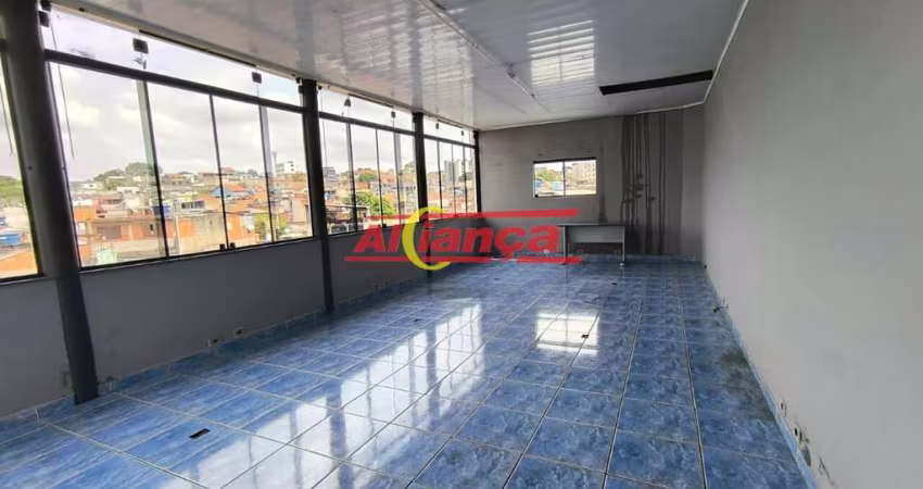 Galpão para alugar, 210 m² - Jardim São Francisco- Guarulhos/SP - R$ 5.000,00