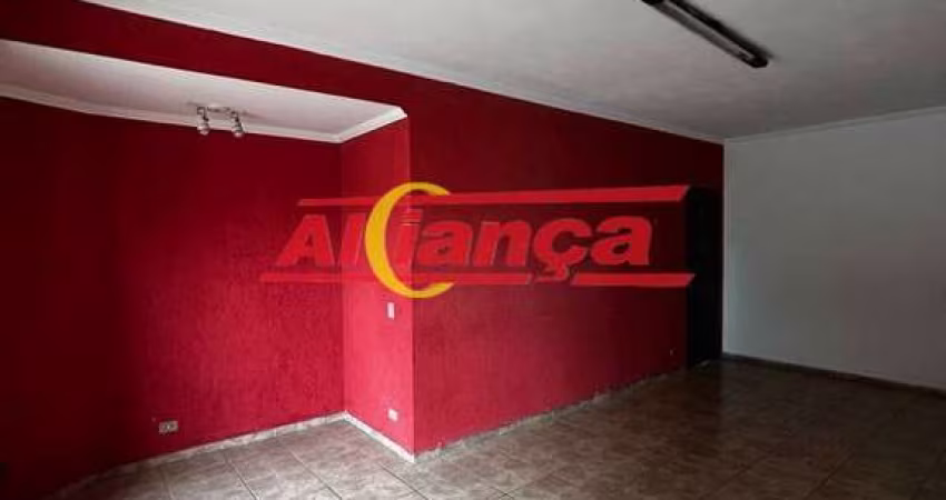 Sobrado para alugar, 2 quartos, sendo 1 suíte e 6 vagas, 100m²,Jardim Rosa de Franca R$ 3.000,00