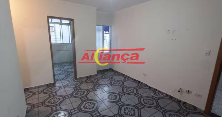Apartamento para alugar - semi mobiliado com 2 quartos, Vl. Rio de Janeiro - Guarulhos por R$: 1.150