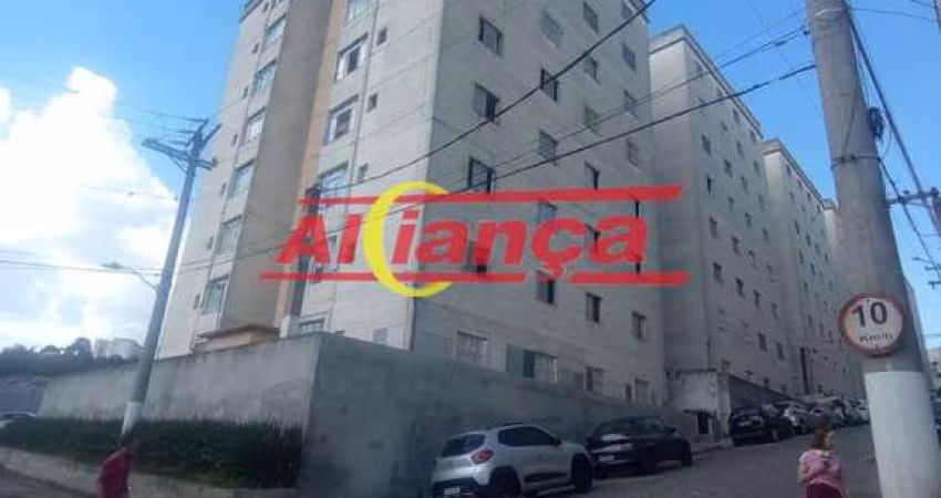 Apartamento com 2 dormitórios para alugar, 68m² - Vila Rio de Janeiro - Guarulhos/SP por R$ 1.500,00