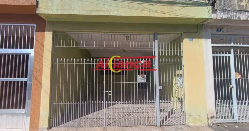 Sobrado com 2 dormitórios para alugar, 150m² - Jd Pres Dutra - Guarulhos /SP por R$ 3.000,00