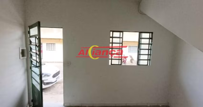 Casa com 2 dormitórios para alugar, 71,16 m² - Jardim Diogo - Guarulhos/SP  por R$ 1.487,82