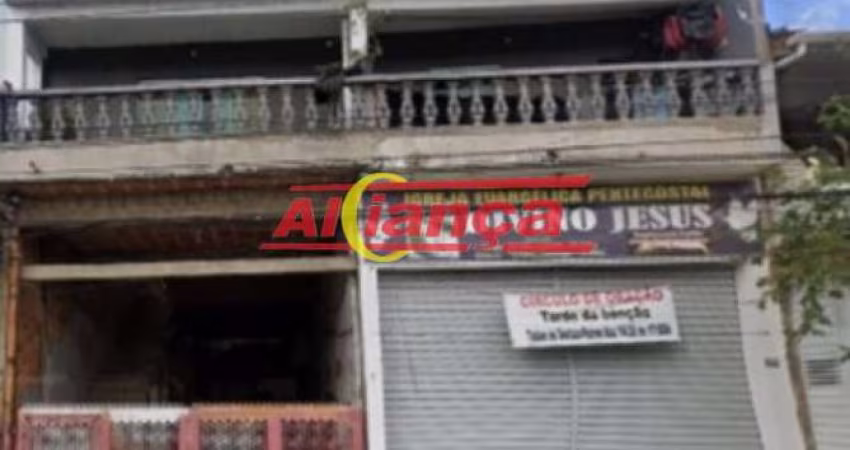 Casa com 2  quartos para alugar,  70m² - Jardim Adriana - Guarulhos/SP R$ 1.112,50