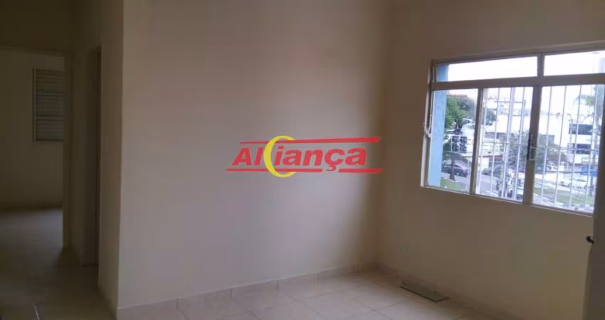 Apartamento com 2 quartos para alugar, 60 m² - Cocaia - Guarulhos/SP  Por R$ 1.800,00