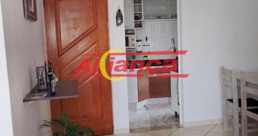 Apartamento para alugar, com 3  quartos, 1 banheiro, vaga, 55m² - Jardim Bom Clima- Guarulhos