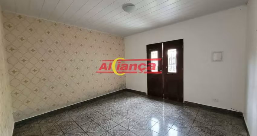 Casa para alugar com 03 quartos, suíte, 250m², jardim cumbica - guarulhos/sp por r$ 1.670,00