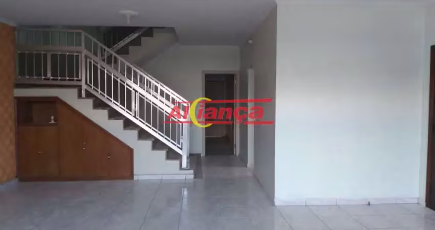 Sobrado para alugar com 3 quartos, 1 suite, 4 vagas de garagem - centro - guarulhos
