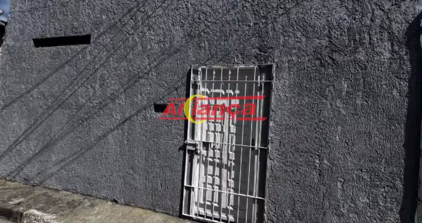 Casa terrea para alugar com 2 quartos, 45m² - vila barros - guarulhos/sp r$ 1.250,00
