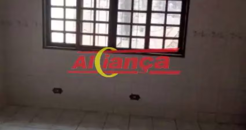 Casa para alugar com 01 quarto, sendo suíte, 160m² - pq santo antonio - guarulhos/sp por r$ 2.500,00