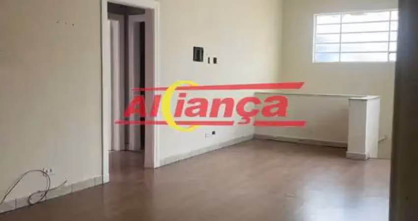 Casa comercial para alugar com 3 salas, 3 banheiros e copa 90m²- centro - guarulhos - sp