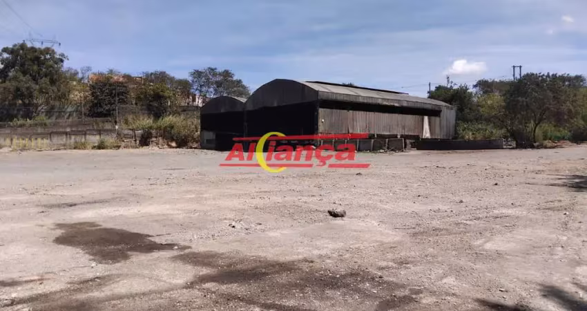 Terreno comercial 21.500m² com galpões , ligação trifásica - três cruzes - são paulo